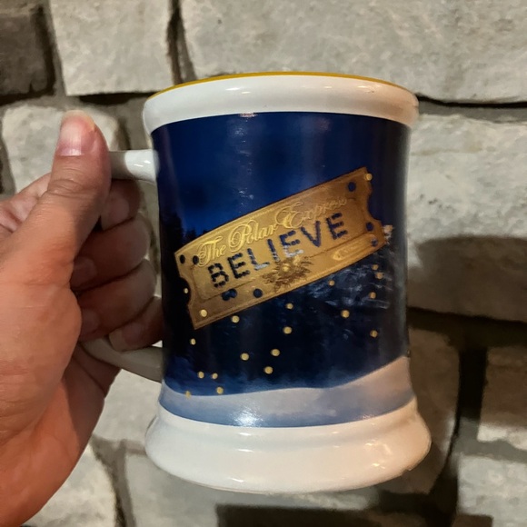 The Polar Express Mug and hardcover book - Picture 2 of 11